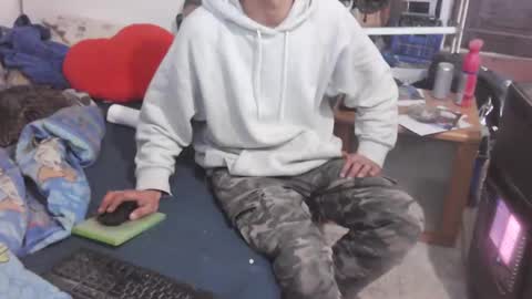 Snapshot of bufu21 chatting on December 2024 09:45:02 AM bufu21 online show from December 2024 09:45:02 AM