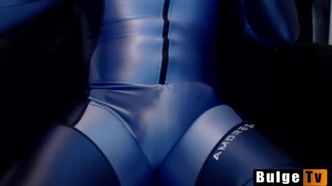 z...... online show from November 2025 02:51:01 PM