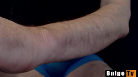 z...... online show from December 2025 12:38:02 AM