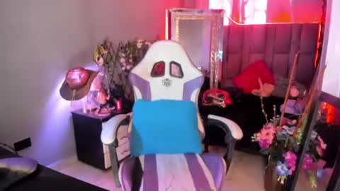 bulmasweetyose  mommy submissive control milf lovense online show from August 2026 07:27:02 PM