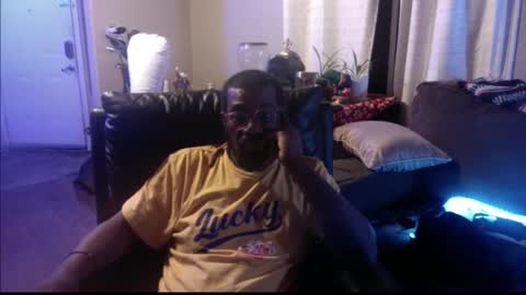 Bungalow Entertainment online show from December 2025 03:03:01 AM