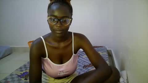 Snapshot of bunny_bliss1 chatting on May 2026 04:09:02 AM bunny_bliss1 online show from May 2026 04:09:02 AM