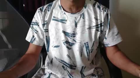 Revo  Hi dear everyone..Im on a break due to exams and studies and some functions in family..will back soon..stay tuned...Ty online show from December 2025 05:45:02 AM