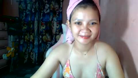 Snapshot of bunny_flower18 chatting on May 2026 09:48:01 AM bunny_flower18 online show from May 2026 09:48:01 AM