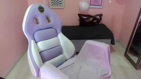 ... .          . ... online show from October 2025 02:19:01 PM