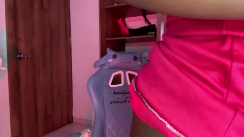 Isa online show from January 2026 10:34:01 PM