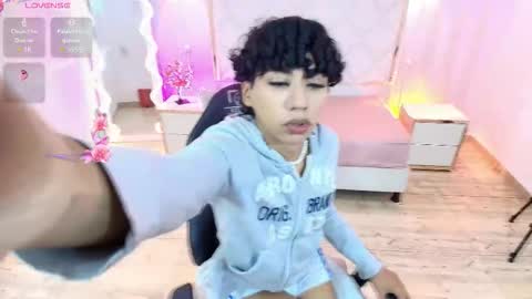 Snapshot of bunny_tay1 chatting on December 2025 12:12:02 PM Bunny online show from December 2025 12:12:02 PM