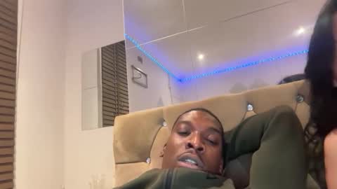 Snapshot of bunnyandbuck chatting on February 2026 12:30:02 AM bunnyandbuck online show from February 2026 12:30:02 AM