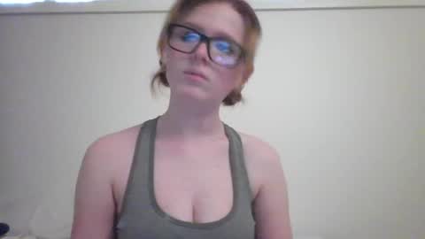 Snapshot of bunnybaby3333 chatting on December 2024 03:26:01 AM bunny online show from December 2024 03:26:01 AM