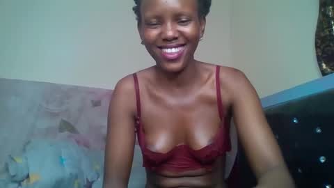 bunnydiva_ online show from October 2025 04:51:02 PM