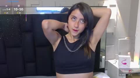 Vanessa online show from November 2025 06:45:02 AM