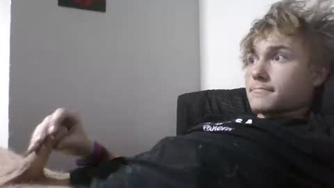 burgraffjosh online show from October 2025 06:30:02 PM