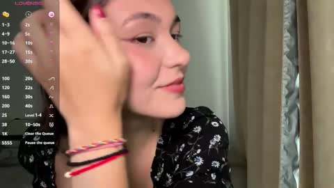 Nica online show from March 2026 05:41:02 AM