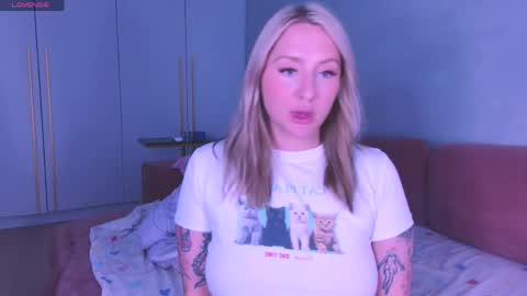 Snapshot of burn_lissa chatting on May 2026 08:14:02 PM Lissa online show from May 2026 08:14:02 PM