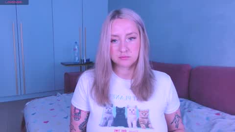 Snapshot of burn_lissa chatting on May 2026 10:33:02 AM Lissa online show from May 2026 10:33:02 AM