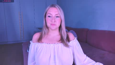 Snapshot of burn_lissa chatting on July 2026 07:27:02 PM Lissa online show from July 2026 07:27:02 PM