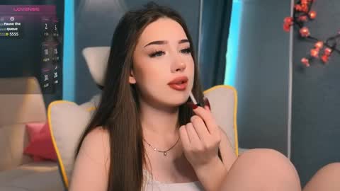 Amelia online show from May 2026 04:42:01 AM