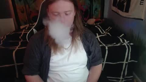 Snapshot of burningflute chatting on February 2025 01:17:02 PM burningflute online show from February 2025 01:17:02 PM