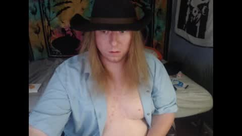 Snapshot of burningflute chatting on September 2025 12:10:02 AM burningflute online show from September 2025 12:10:02 AM