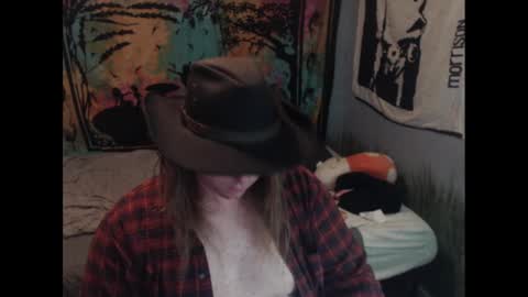 Snapshot of burningflute chatting on September 2025 12:06:01 PM burningflute online show from September 2025 12:06:01 PM