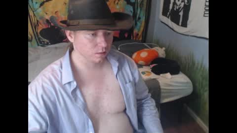 Snapshot of burningflute chatting on September 2025 04:52:01 PM burningflute online show from September 2025 04:52:01 PM