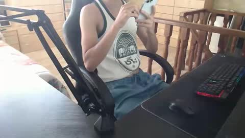 businessmboy04 online show from September 2025 03:13:01 PM