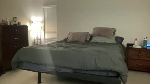 Pocket Daddy cockring gaycouple cockring lovense daddy online show from November 2025 02:39:02 AM