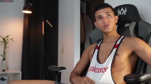 Snapshot of busterspinter chatting on April 2026 12:01:01 AM Buster independent model online show from April 2026 12:01:01 AM