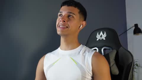 Snapshot of busterspinter chatting on May 2026 06:51:02 AM Buster independent model online show from May 2026 06:51:02 AM