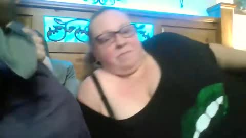 Snapshot of bustibambi chatting on May 2026 01:45:01 AM bustibambi online show from May 2026 01:45:01 AM