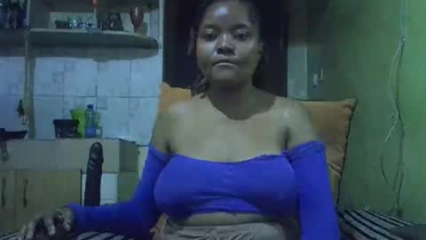 busty kenzi online show from April 2026 07:41:01 PM