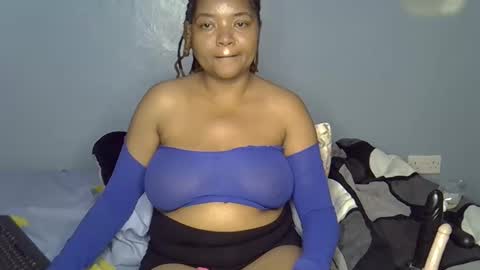 Snapshot of busty_kenzi chatting on May 2026 06:31:02 AM busty kenzi online show from May 2026 06:31:02 AM