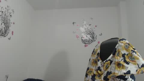 Amanda  online show from January 2025 12:26:02 PM