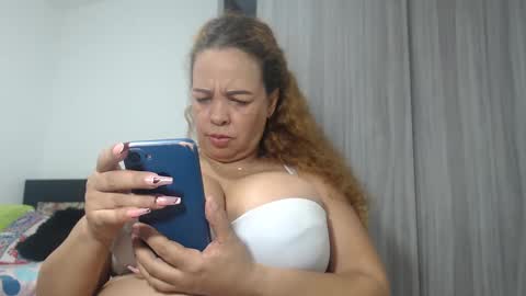 Amanda  online show from March 2025 05:03:02 PM