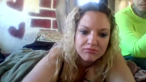 BustyBabie9 online show from February 2025 04:00:02 PM