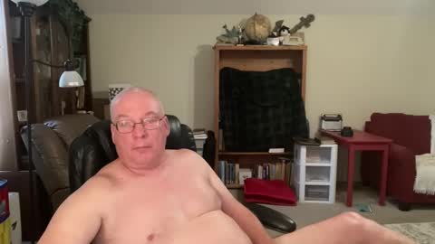 bustyballs100 online show from October 2025 03:14:02 PM