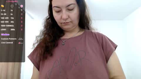 Emma online show from November 2025 10:43:02 AM