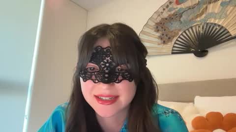 busy_bee69 online show from February 2026 10:48:01 PM