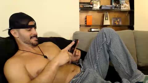 Snapshot of but4urpleasure chatting on May 2026 12:16:02 AM but4urpleasure online show from May 2026 12:16:02 AM