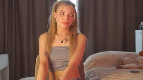 Snapshot of butteflai chatting on May 2026 07:37:02 AM butteflai online show from May 2026 07:37:02 AM