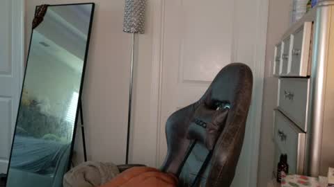 butterfly booty online show from June 2026 08:07:02 PM