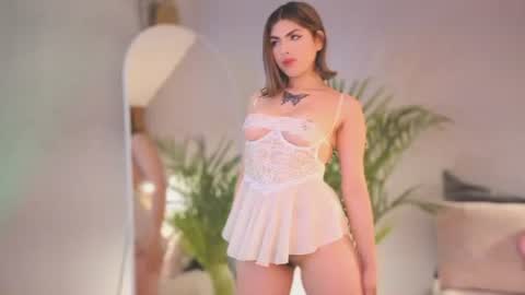 Lia Butterfly  online show from August 2026 12:15:02 PM