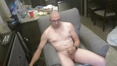 Snapshot of buttnaked4u1 chatting on May 2026 05:50:02 PM buttnaked4u1 online show from May 2026 05:50:02 PM