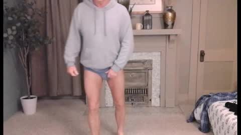 Miles online show from February 2025 09:04:02 AM