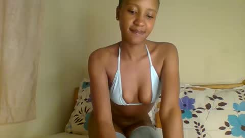 Claudia online show from October 2025 09:53:02 PM