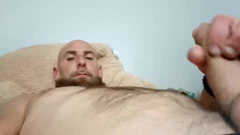 Hugeuncut92 online show from November 2025 07:49:01 AM