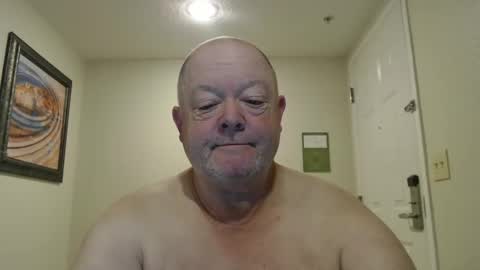 bwgrady100477357258 online show from October 2025 11:32:02 AM