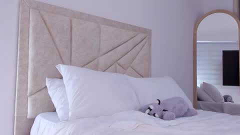    online show from February 2026 10:10:02 PM