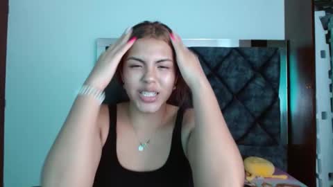 Snapshot of by_naughty chatting on December 2024 05:48:01 PM by_naughty online show from December 2024 05:48:01 PM