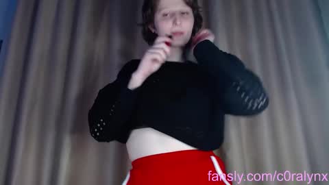 C0ralynx online show from February 2025 08:10:01 PM